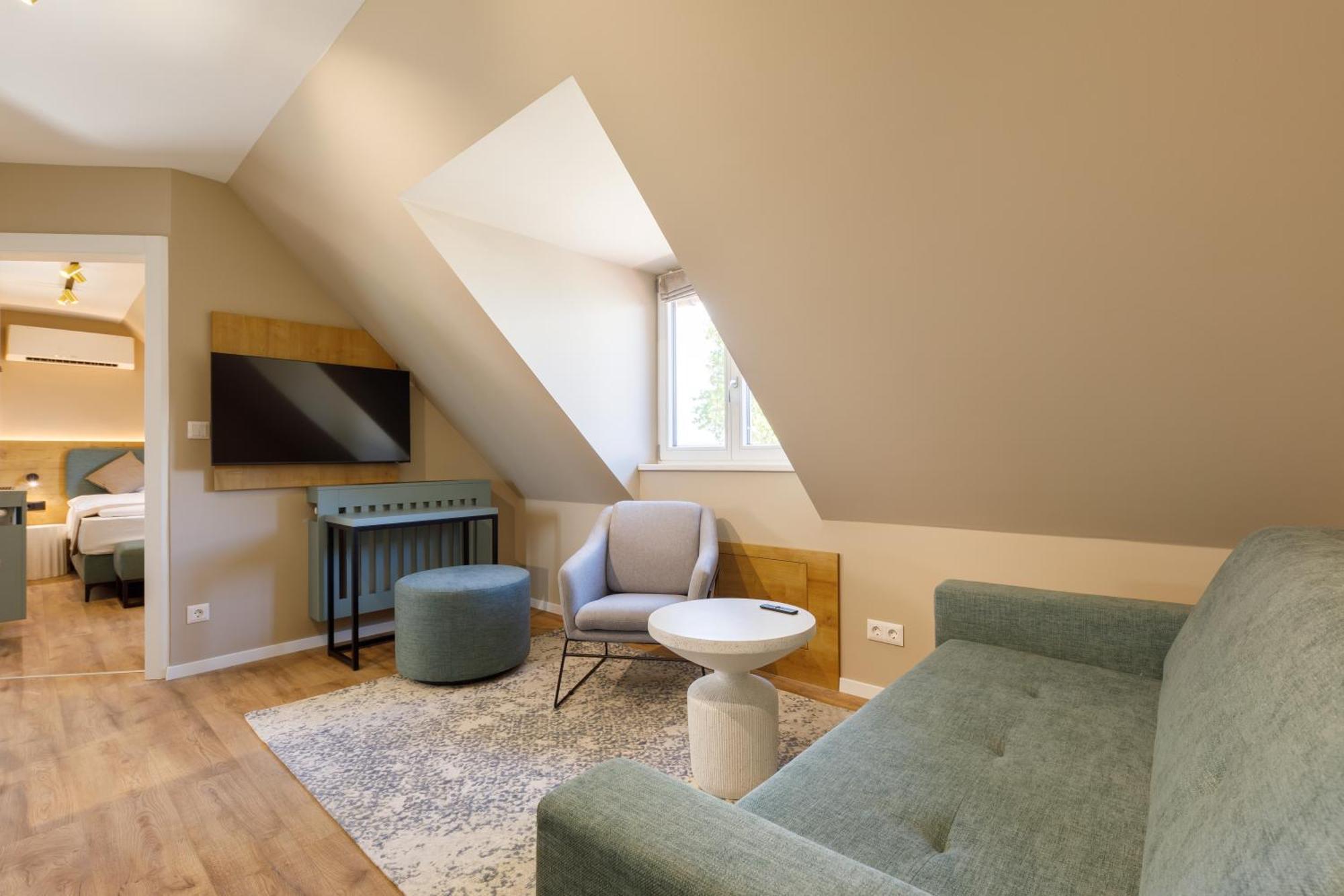 Lepke Apartmanház és Étterem Tihany Extérieur photo