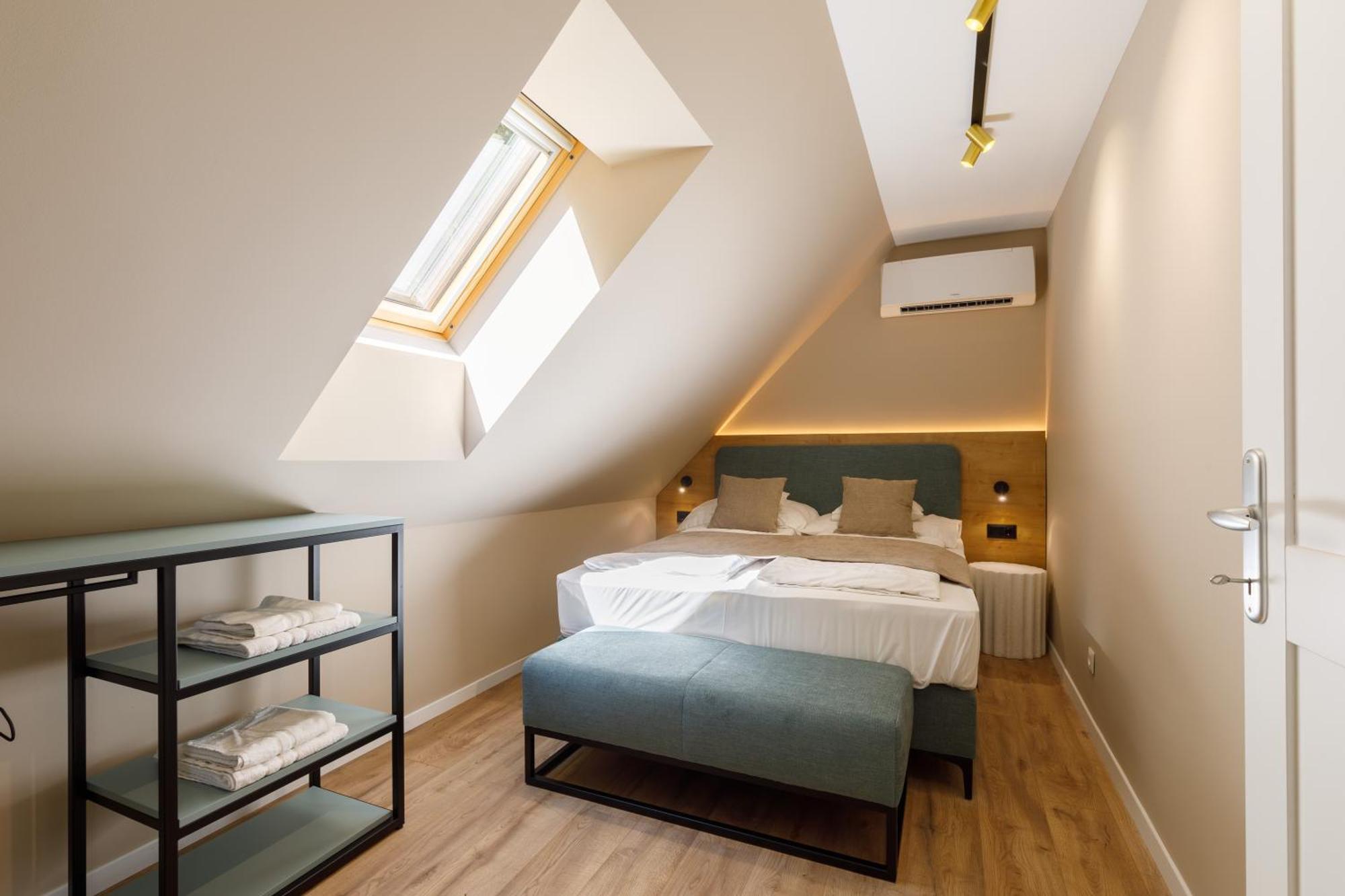 Lepke Apartmanház és Étterem Tihany Extérieur photo