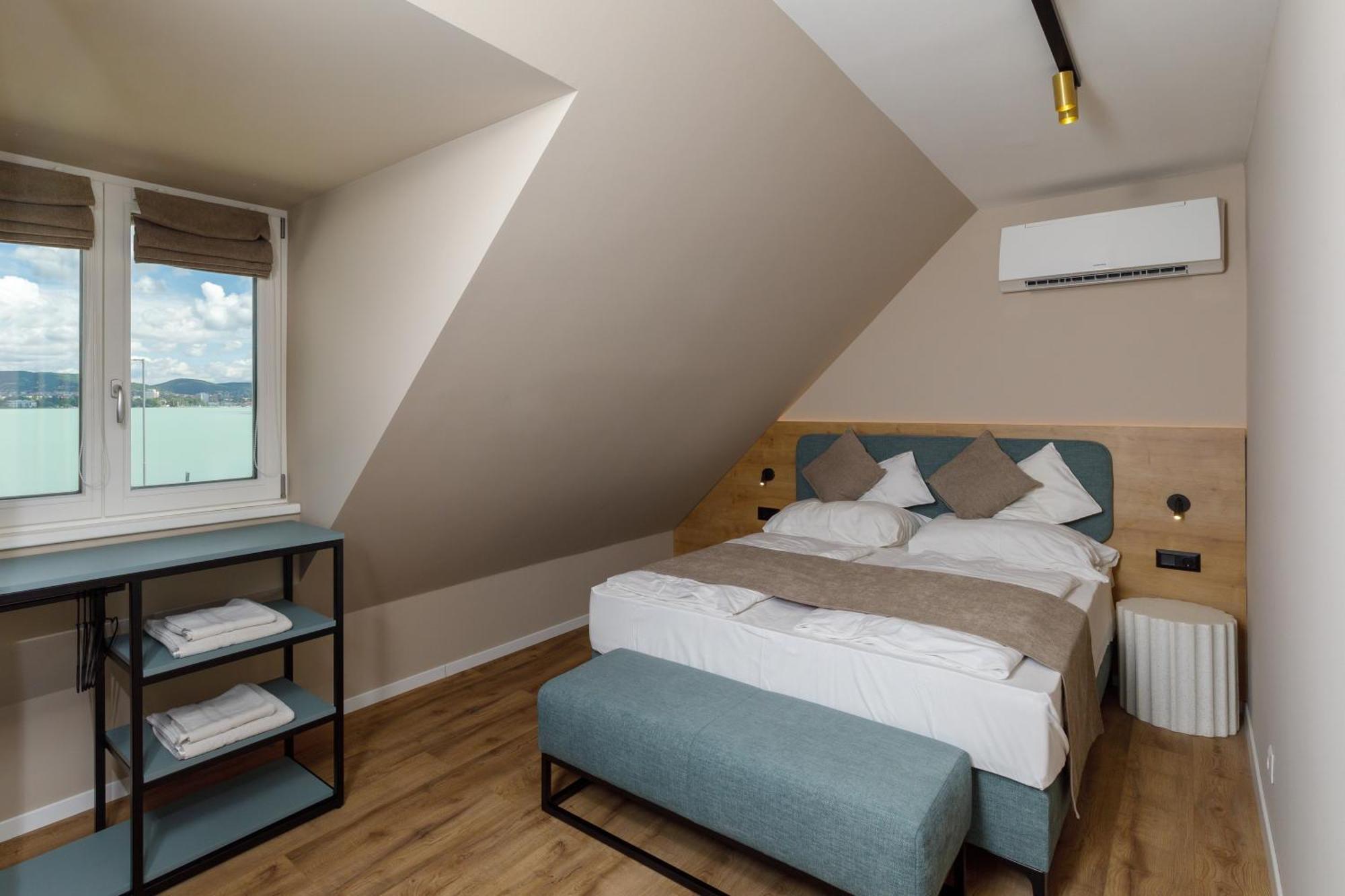 Lepke Apartmanház és Étterem Tihany Extérieur photo